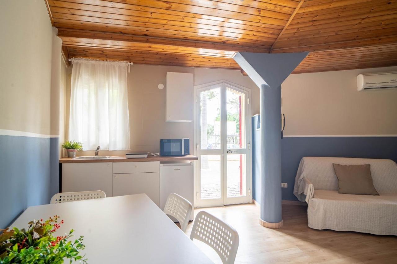 Frontemare Residence Фьюмефреддо-ди-Сицилия Экстерьер фото